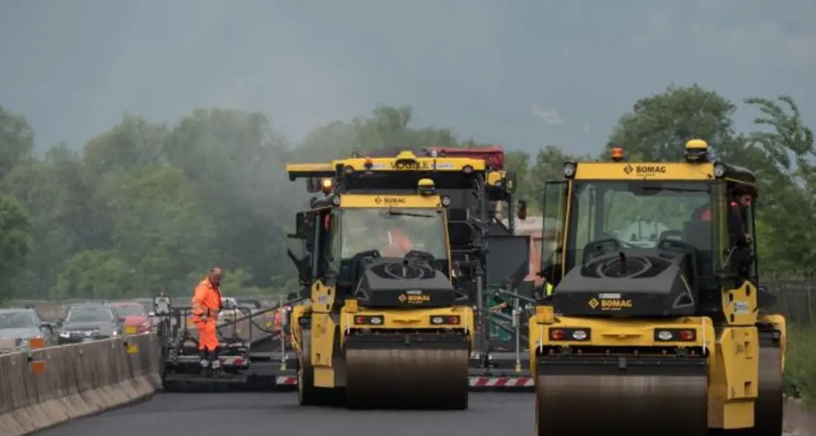 Tangenziale, lavori di asfaltatura Chiusa lunedì e martedì notte
