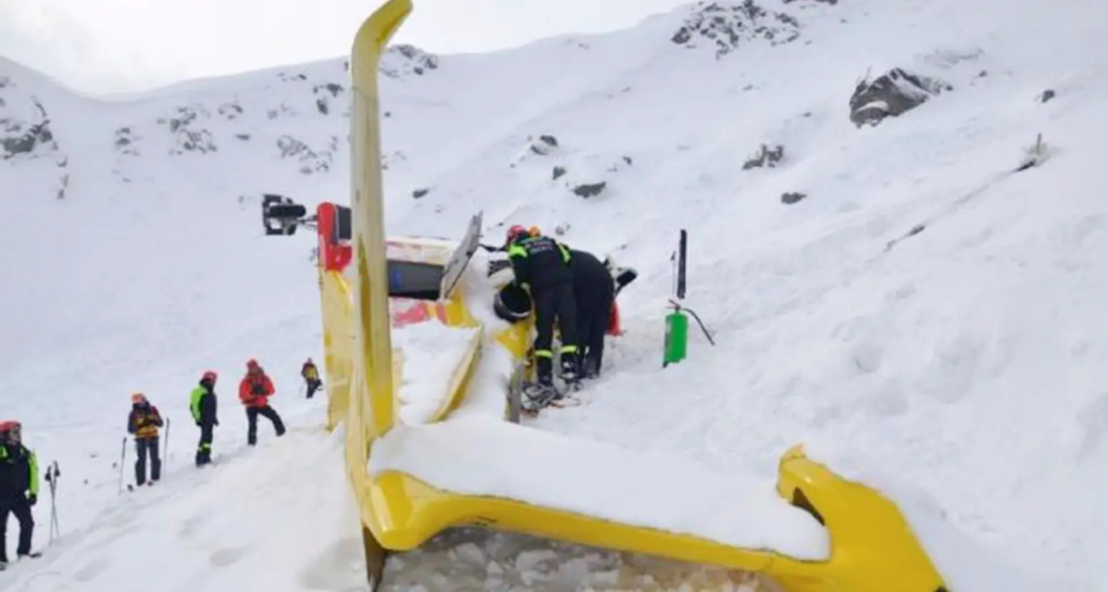 Elicottero caduto a Nambino l'Agenzia per la Sicurezza del Volo «Incidente per errore umano»