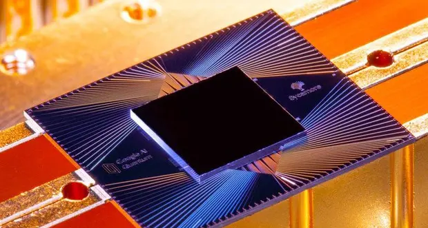 Ecco il computer quantistico risolve in pochi minuti operazioni che richiedono anni