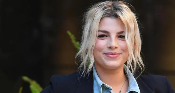 Emma Marrone annuncia: «Mi devo fermare per motivi di salute»
