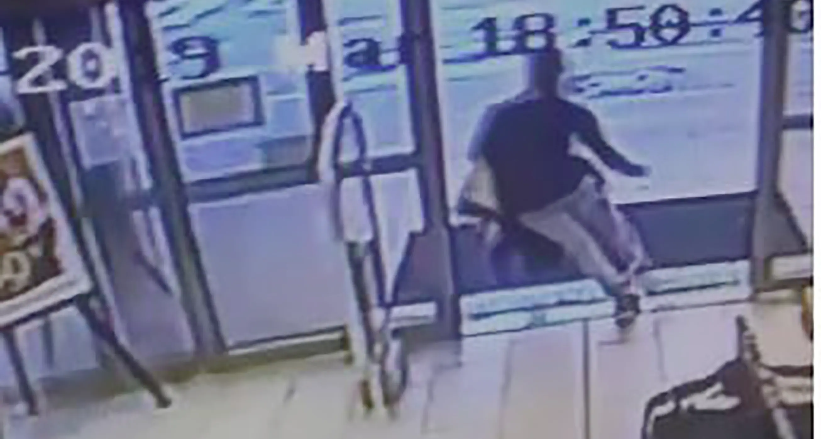 Preso il ladro a Cisalfa: è lo stesso che rubava all'Ovs di viale Verona