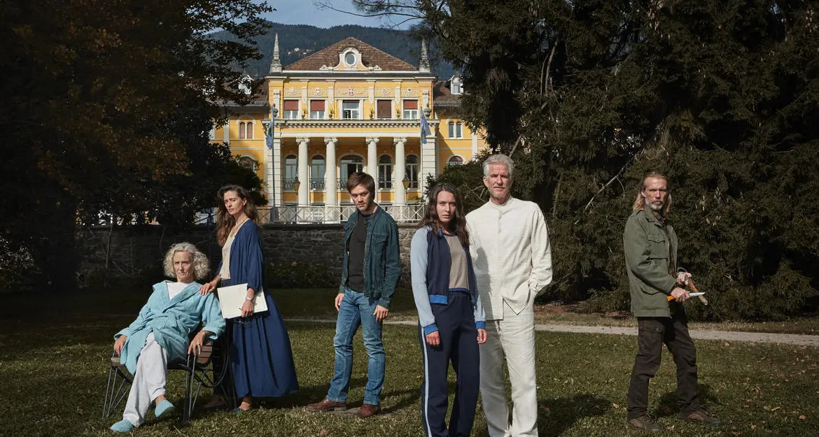 Ecco il trailer di “Sanctuary” La serie tv girata in Trentino con Matthew Modine