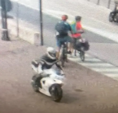 MOTOCICLISTA CHE HA TRASCINATO L'AGENTE POLIZIA LOCALE MARCO SARTORI RIVA DEL GARDA