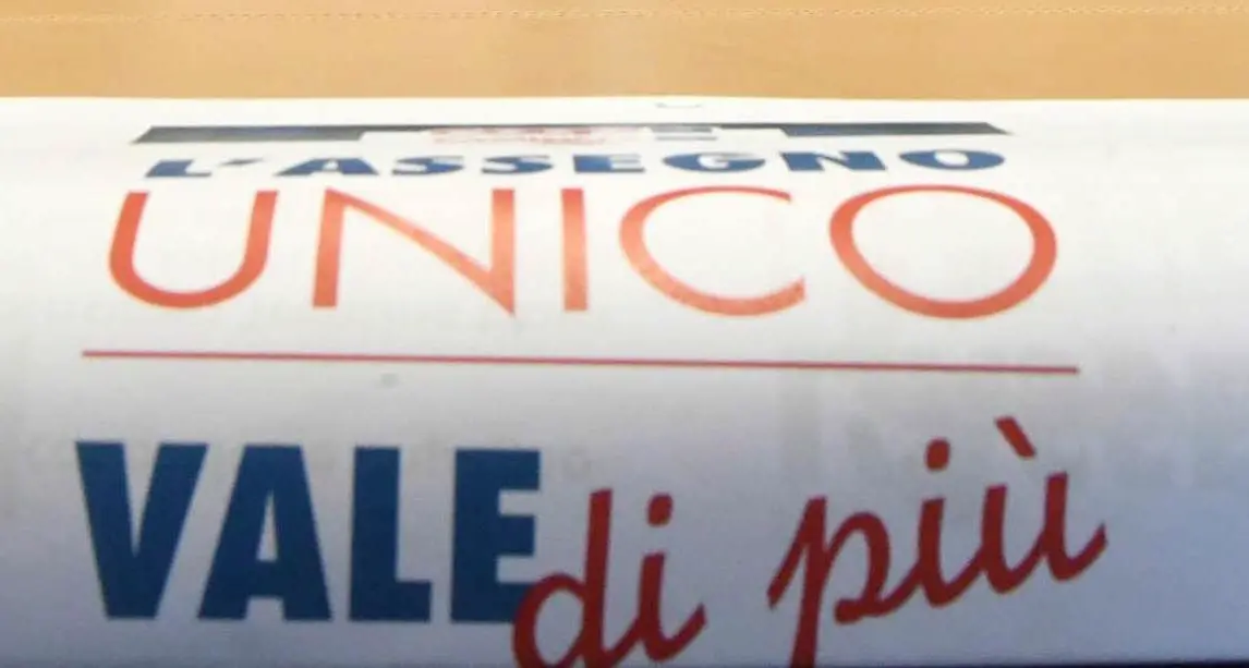 Assegno unico in Trentino: slitta l'avvio delle domande I sindacati: 40 mila a rischio