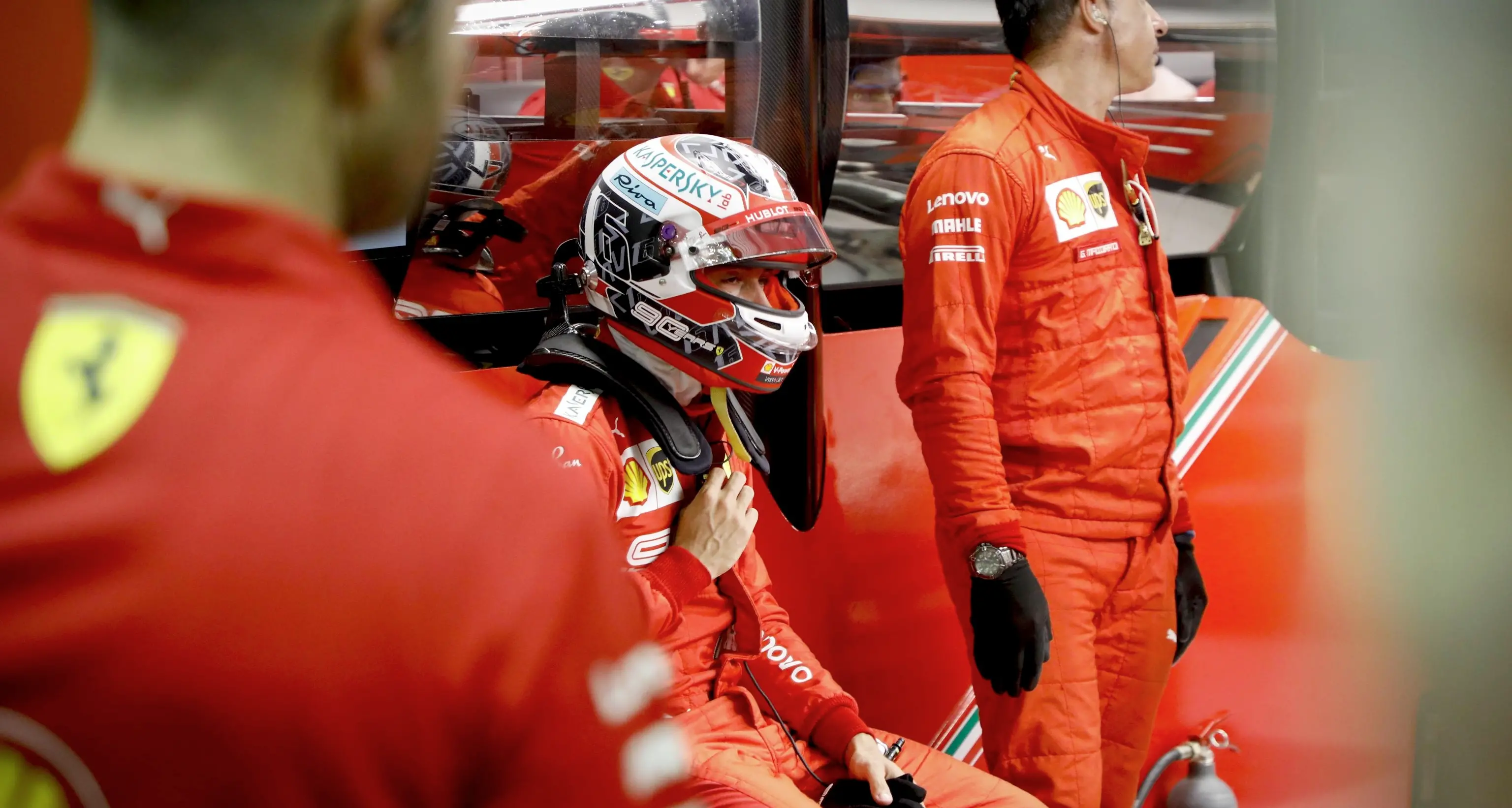 Gran Premio di Singapore Mercedes e Red Bull ok, Leclerc frenato dal cambio