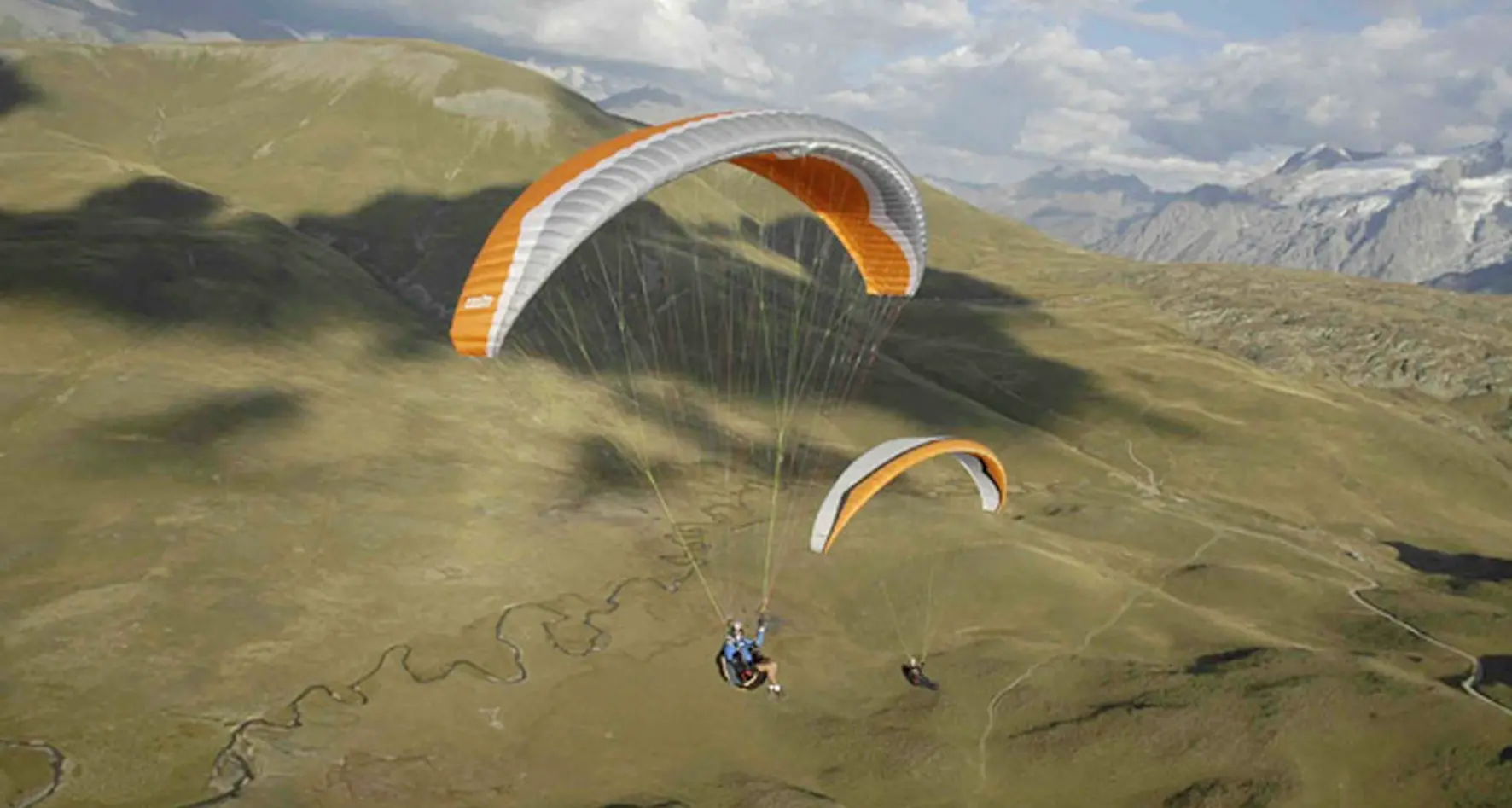 Con il parapendio cade sui paravalanghe: ferito al Col Rodella, non è grave