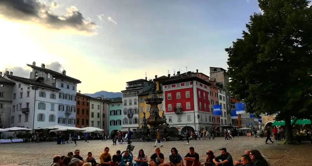 I ragazzi di Fridays For future replicano a Tonina e Bisesti «Non ci prendete in giro»
