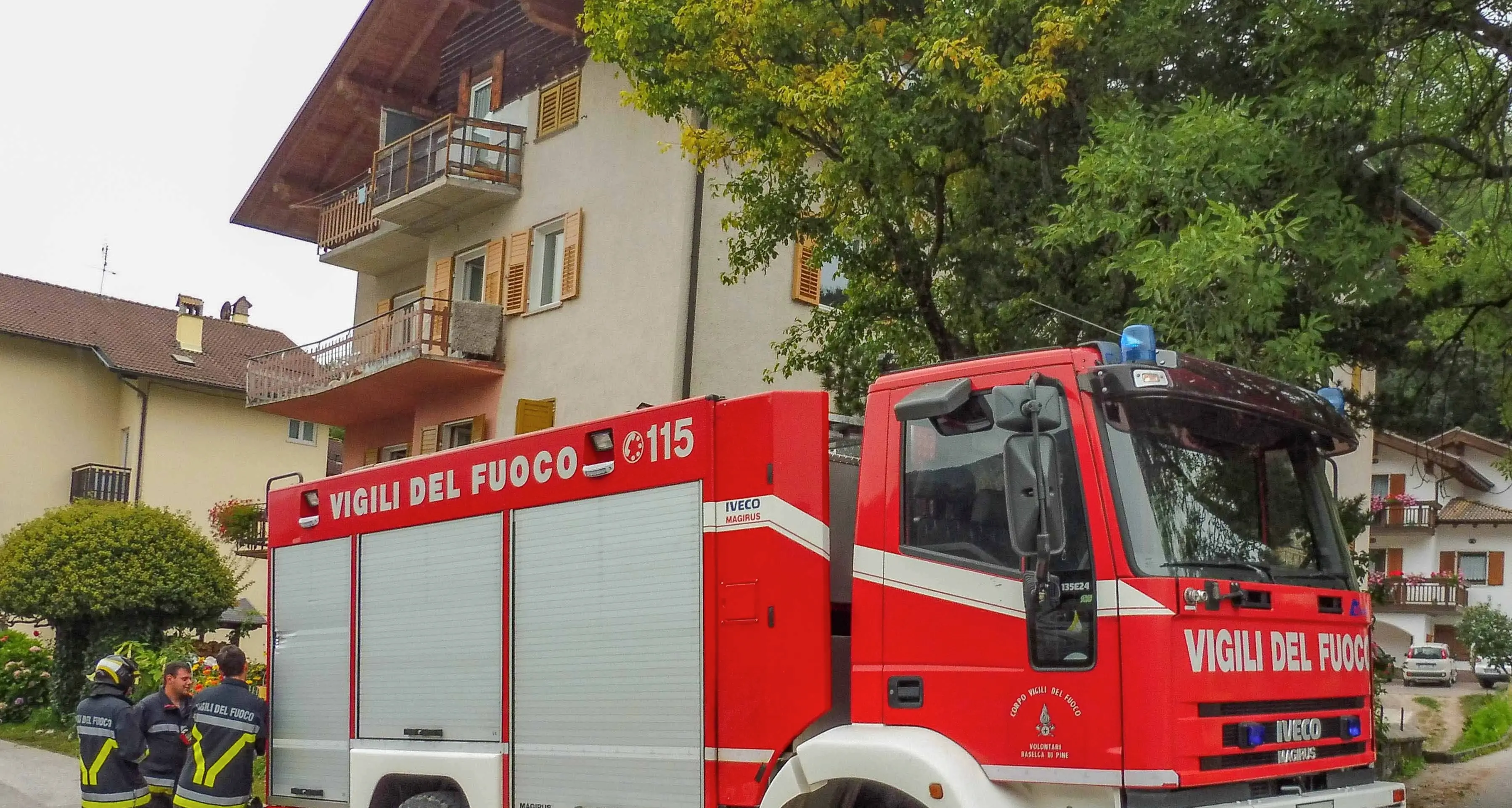 Pompieri a Rizzolaga: fiamme in casa per una pentola sul fuoco