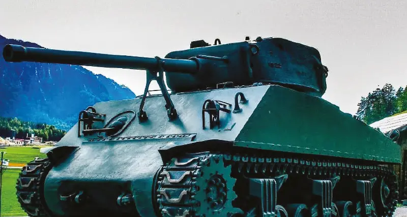 Bunker Museum di Dobbiaco un carro armato Usa e cimeli della Guerra Fredda