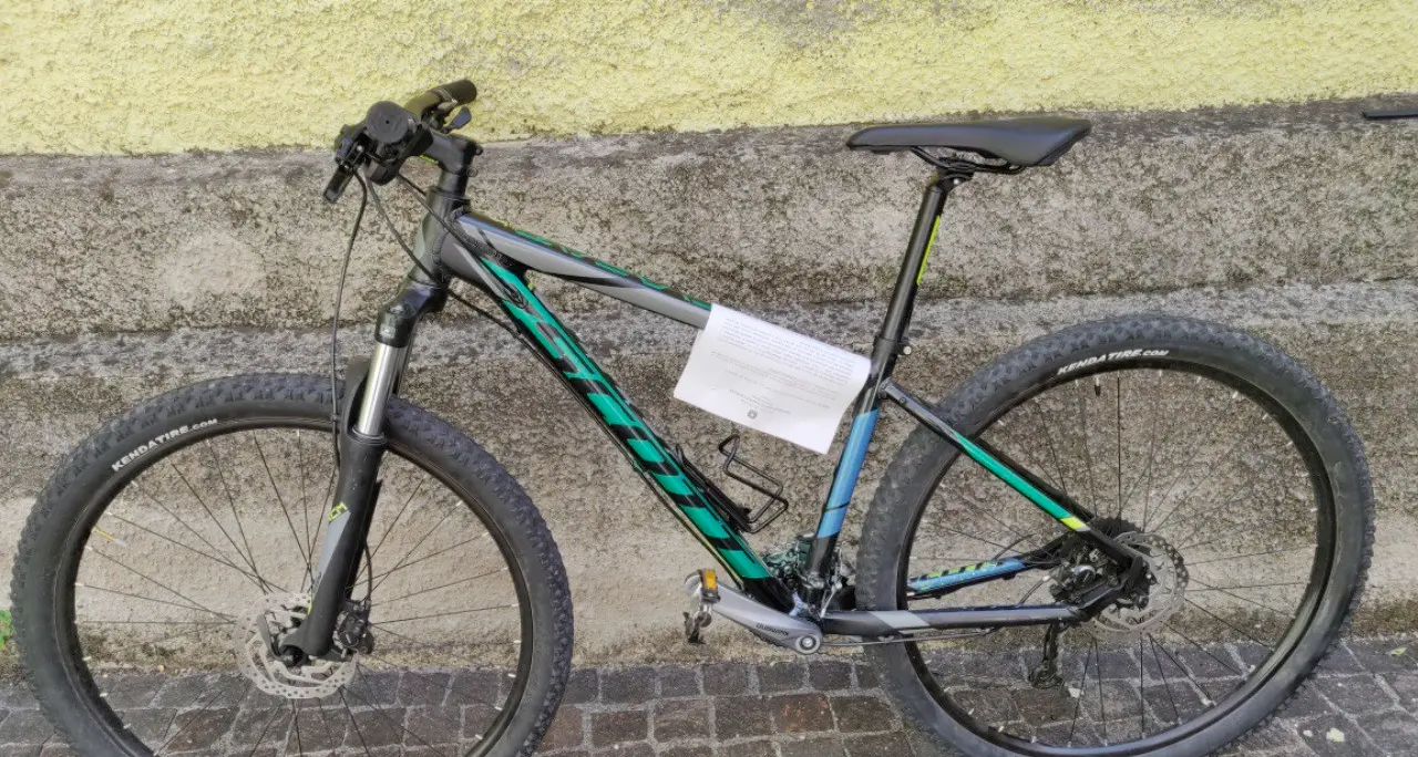 Bicicletta rubata e ritrovata Adesso si cerca il proprietario