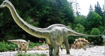 Un \"Dinogrill\" per rilanciare le Orme Parco attrezzato con bar e souvenir
