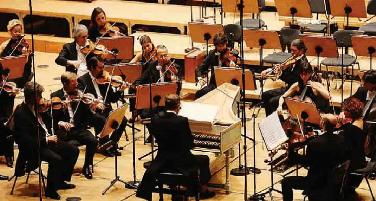 L'Orchestra Haydn riparte con i suoi solisti: a Trento si suona in piazza Battisti