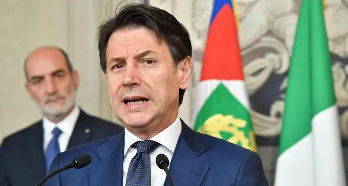 Il premier Conte ai governatori leghisti \"Isolare i bambini? Stiano tranquilli e sul virus lascino fare a chi è esperto\"