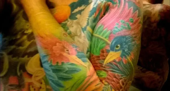 Tatuaggi: gli aghi sotto accusa per le allergie
