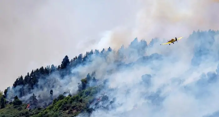 Canarie: enorme incendio evacuate 8mila persone