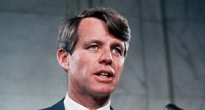 L’assassino di Bob Kennedy accoltellato in carcere