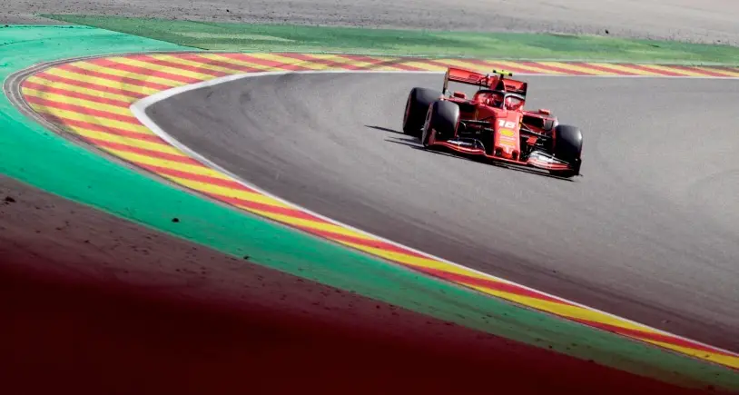 Lampi rosso Ferrari a Spa Pole Leclerc davanti a Vettel