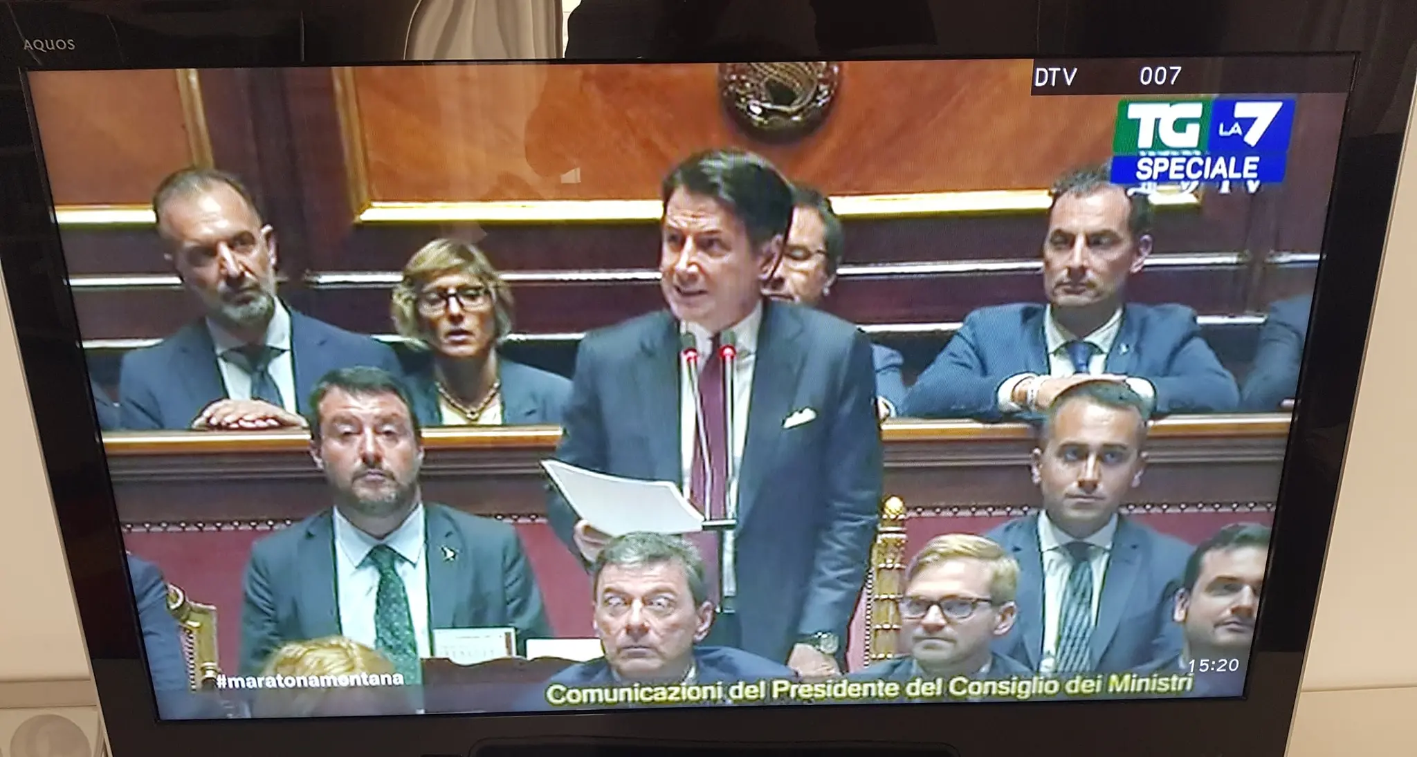 Crisi di Governo in Aula Conte attacca Salvini e la Lega «Gravemente irresponsabili»