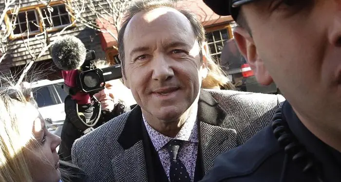Molestie sessuali, il 18enne ritira le accuse a Kevin Spacey