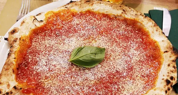 La pizza più buona si mangia a Caserta