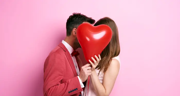 Oggi è la giornata del bacio Ecco perché baciarsi fa bene