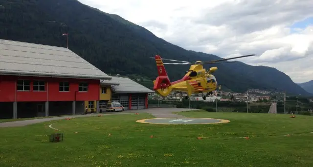 Scontro tra auto e bici a Malè Ferito un ragazzino