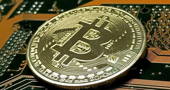 La corsa del Bitcoin: dall'inizio dell'anno guadagna il 270%