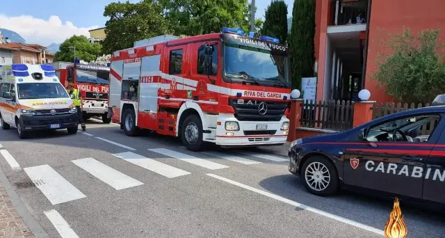 L'asciugatrice fa scintille Principio d'incendio in hotel