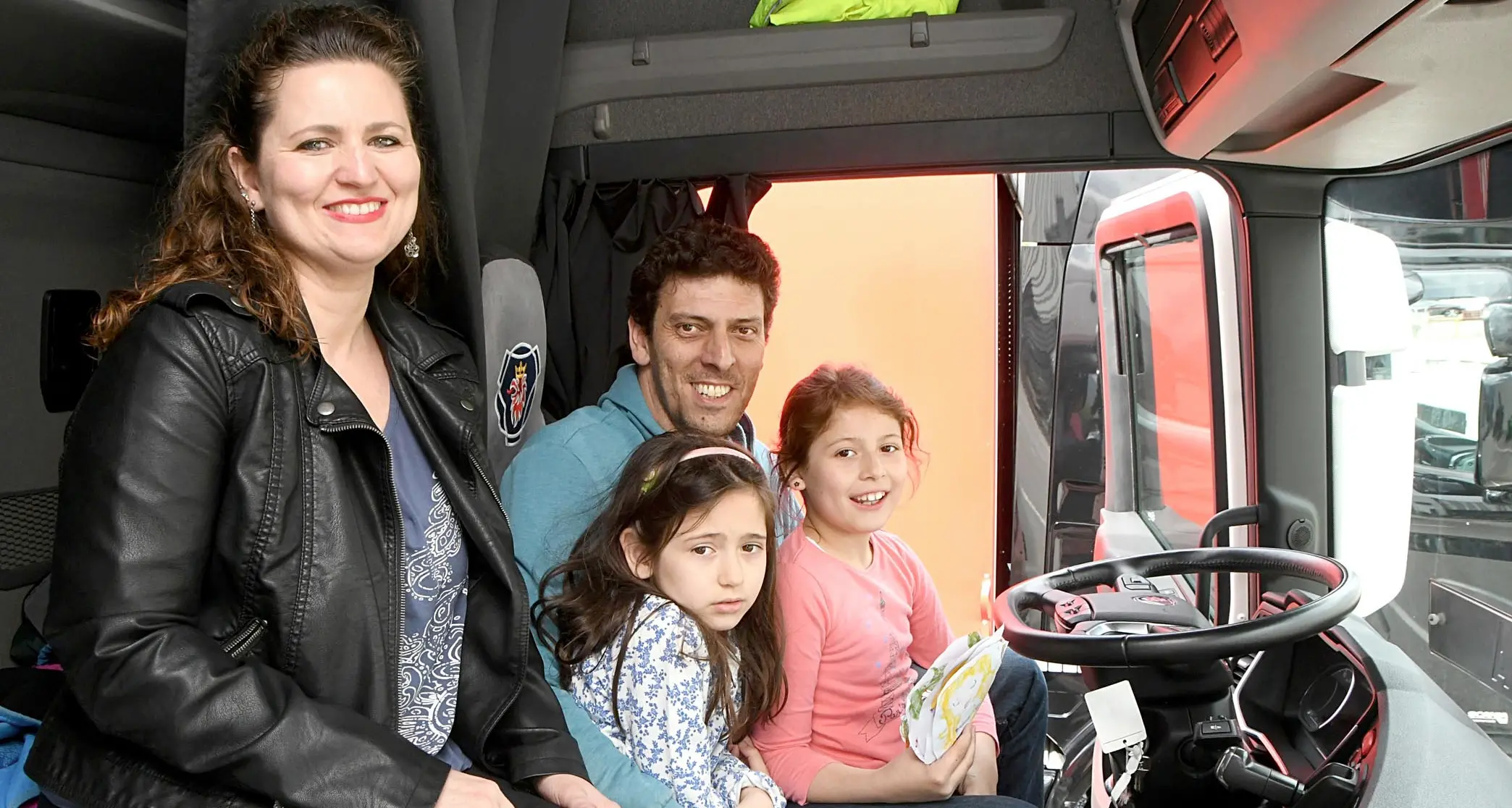Eva e Alberto, marito e moglie con la passione per i camion Sabato alla sfida Scania di Trento