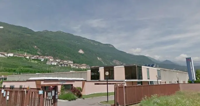 Salta l'accordo con Mondadori problemi alla Elcograf di Cles e scatta la protesta sindacale