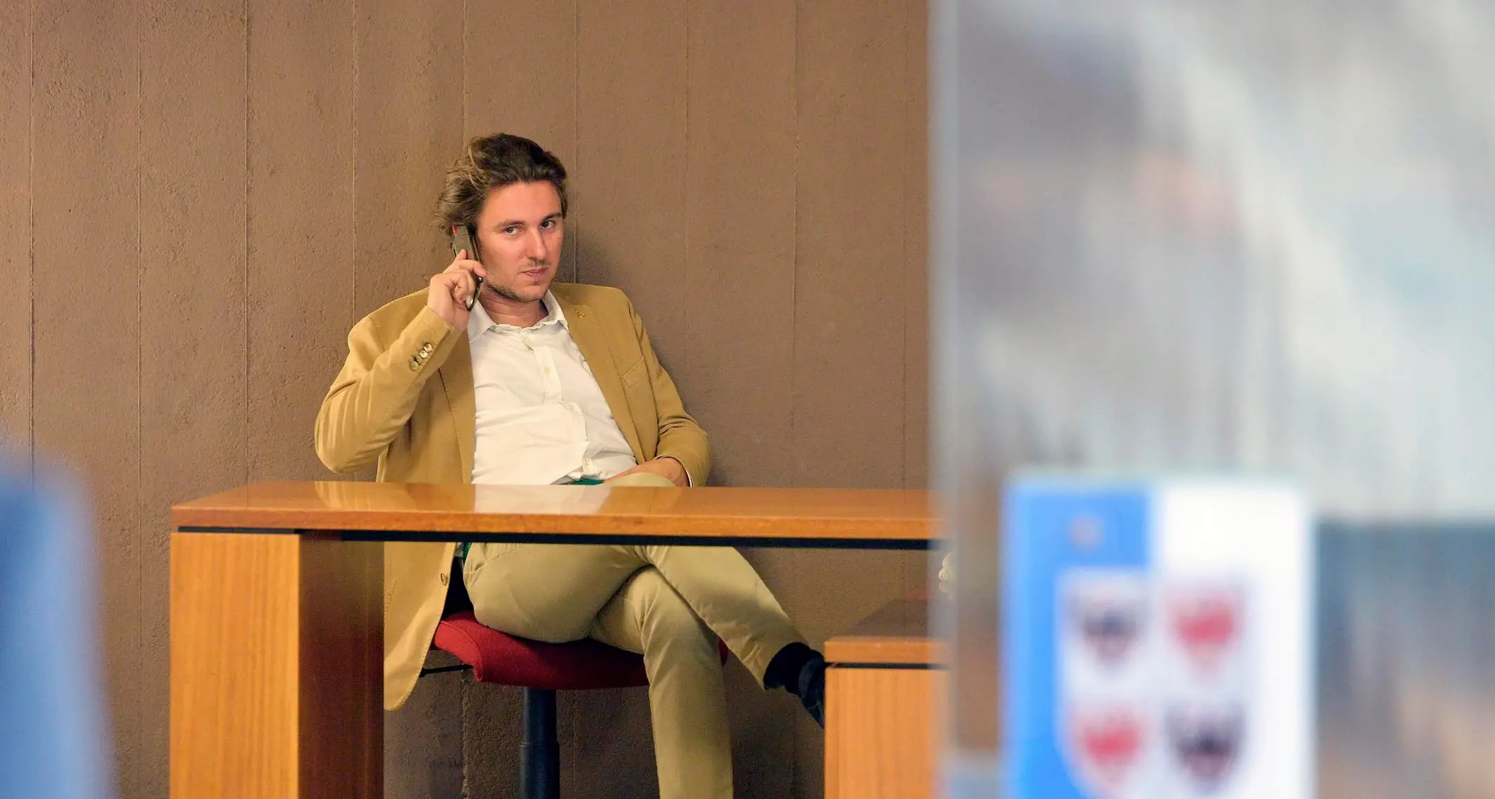 Il guidatore beve, positivo all'alcol test: l'assessore Mirko Bisesti resta a terra