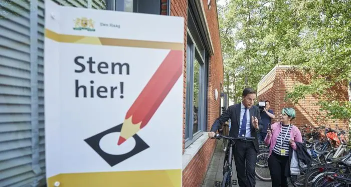 Olanda, exit poll delle europee laburisti avanti, frenata populista