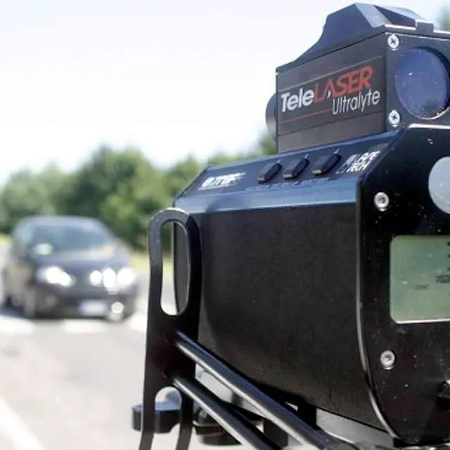 Auto \"pizzicate\" dal telelaser sette multe a Mezzolombardo