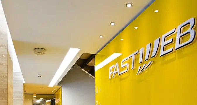 Fastweb sbarca sul telefonino: sarà il quinto operatore italiano sul mercato delle frequenze