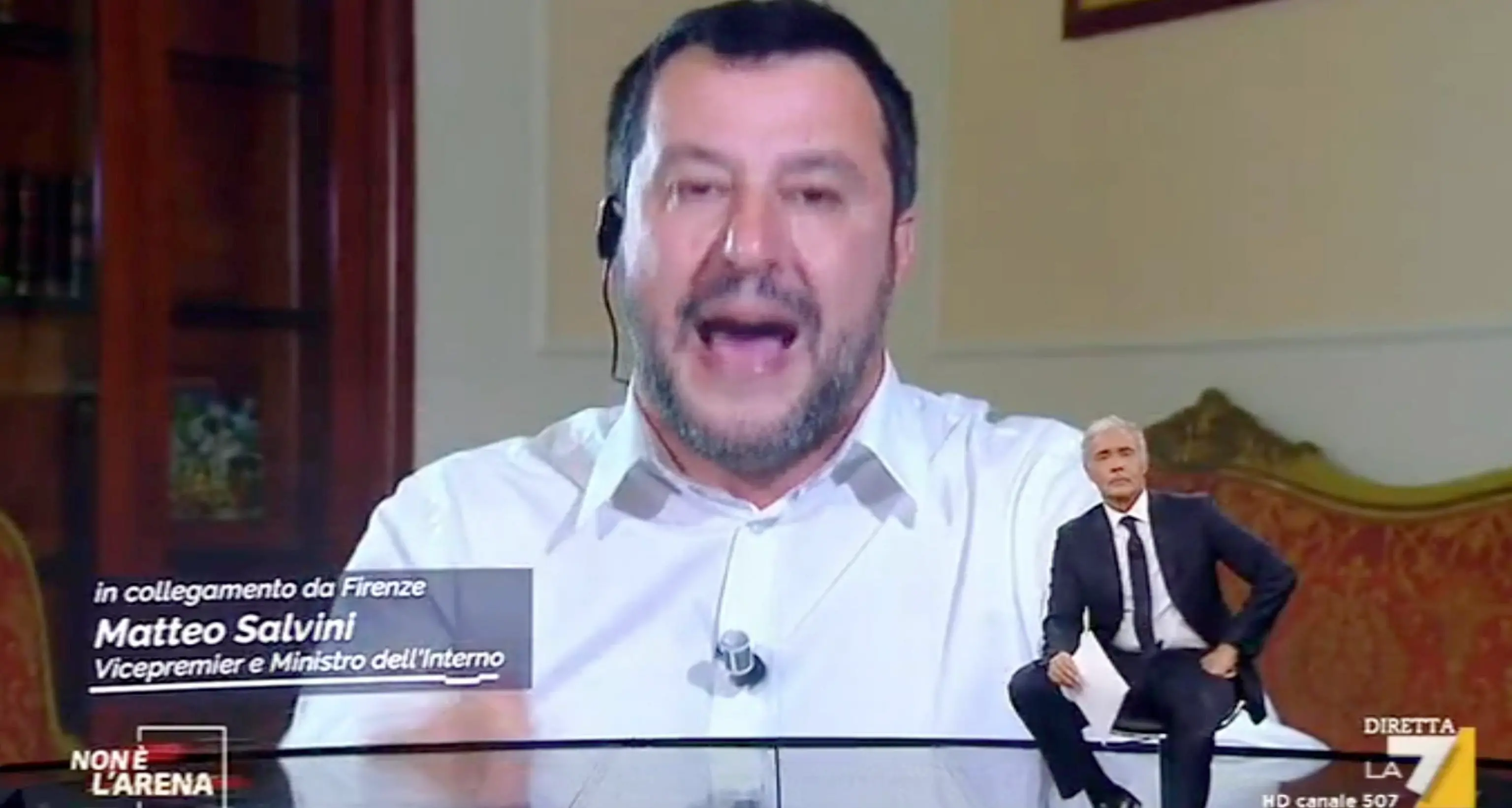 La nave Sea Watch sbarca i migranti, Salvini non ne sapeva niente