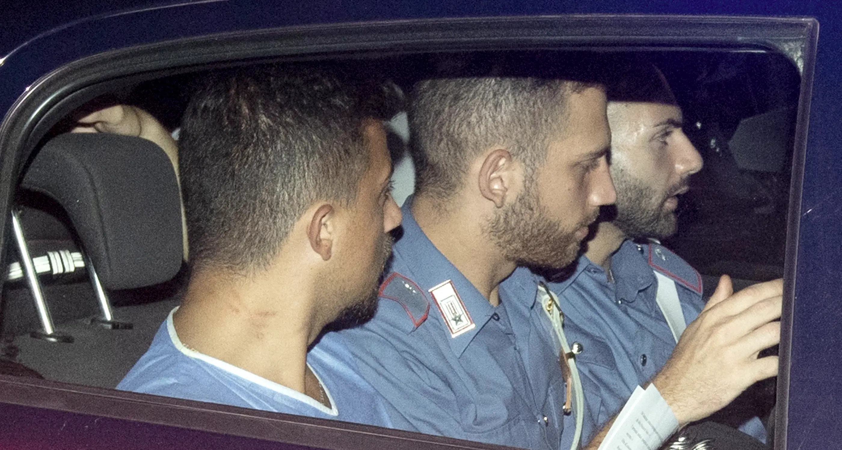 Per il carabiniere ucciso a Roma nuove verità e ancora tante ombre \"il derubato con i militi già un'ora prima\"