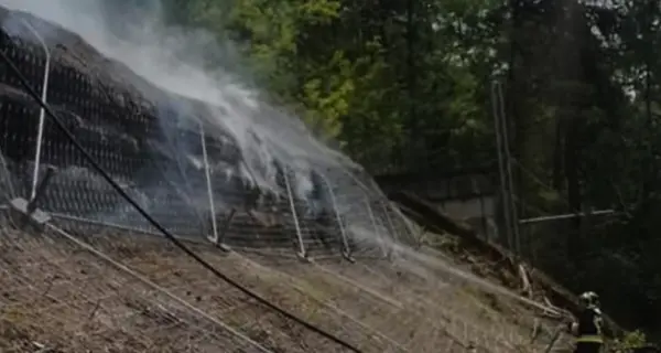 Mollaro, incendio in cantiere domato dai vigili del fuoco