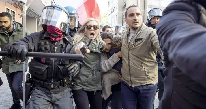 Insulti ai rom, 41 indagati «Istigazione a odio razziale»