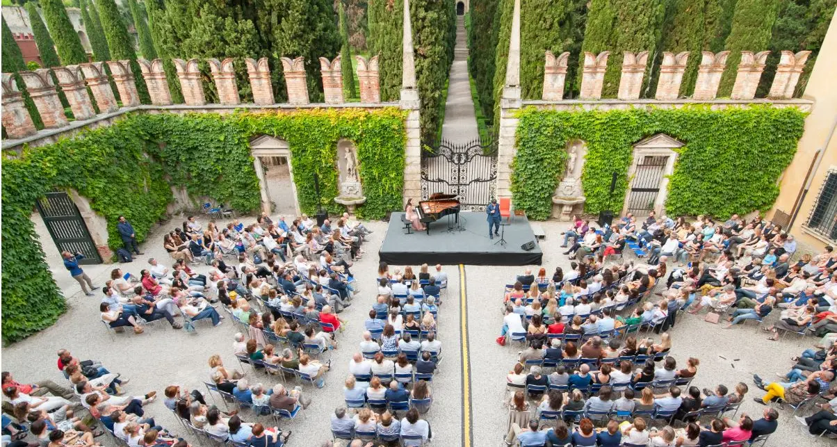 Verona, al Festival della bellezza apertura nel segno di Kusturica