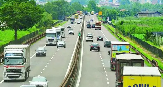 I segreti del traffico \"fluido\" per ridurre le emissioni in A22