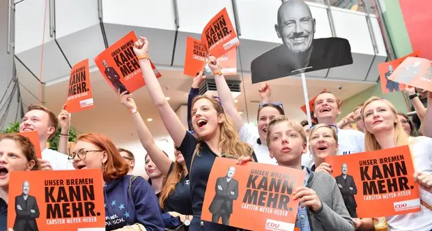 Europee: affluenza in aumento Germania: Cdu primo, volano i Verdi
