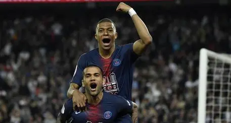 Mbappè gela il Real «Resto al Psg»