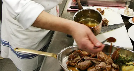 Pasqua per gli italiani non è vegana, solo il 3% senza la carne