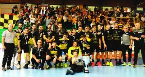 Pallamano, il Pressano decimato non fa il miracolo: Bolzano tricolore