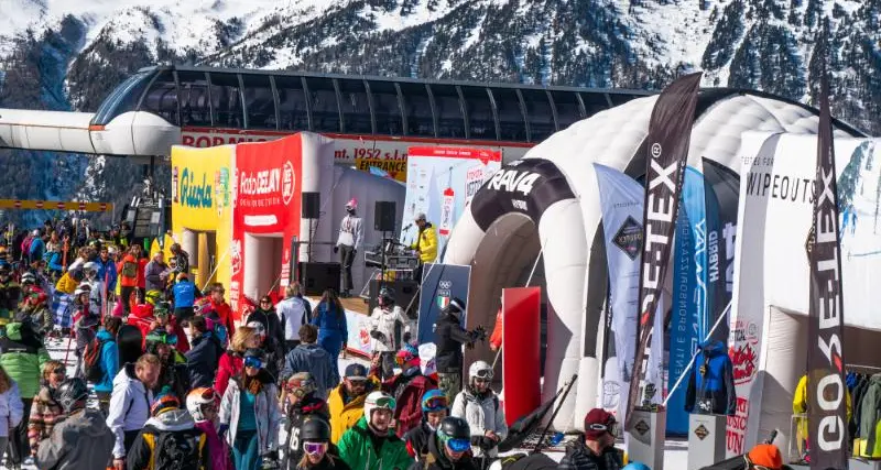 Alla Tognola arriva il «Villaggio vacanze itinerante» di Radio Deejay, a suon di musica