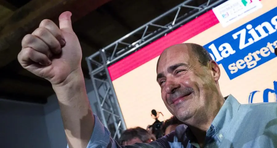 Pd, trionfo di Zingaretti (70%) Al voto 1,6 milioni di persone
