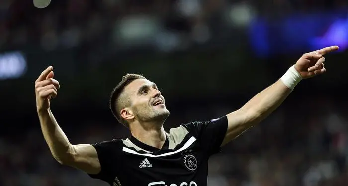 L'Ajax espugna il Bernabeu Real fuori, fine di un'era