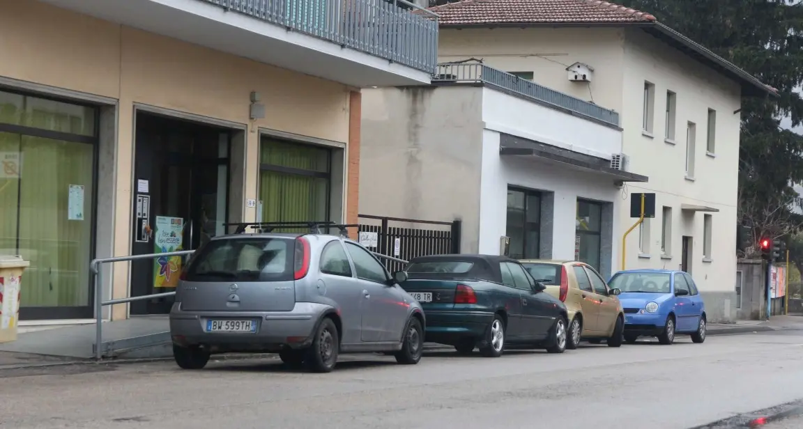 Strage di gomme a Borgo Sacco Colpite più di venti auto