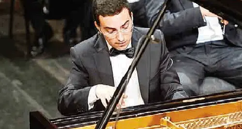 Grande attesa per Alberto Ferro Questa mattina alla Filarmonica