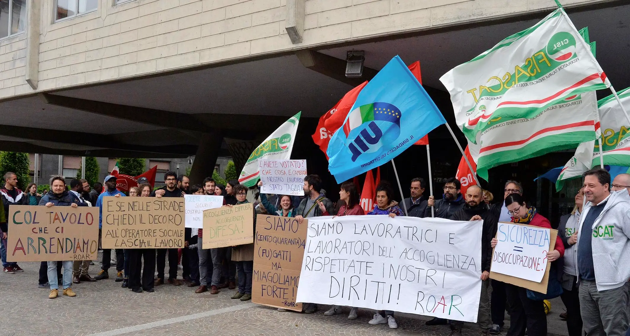 I 200 lavoratori dell'accoglienza ora senza lavoro: manifestazione
